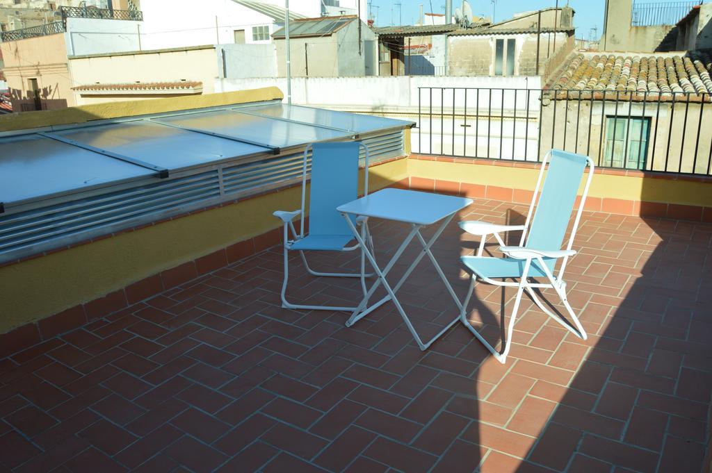 Tarragona Suites Mediona Екстериор снимка